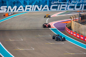 Formule 1 Abu Dhabi per Emirates, 5 t/m 9 dagen